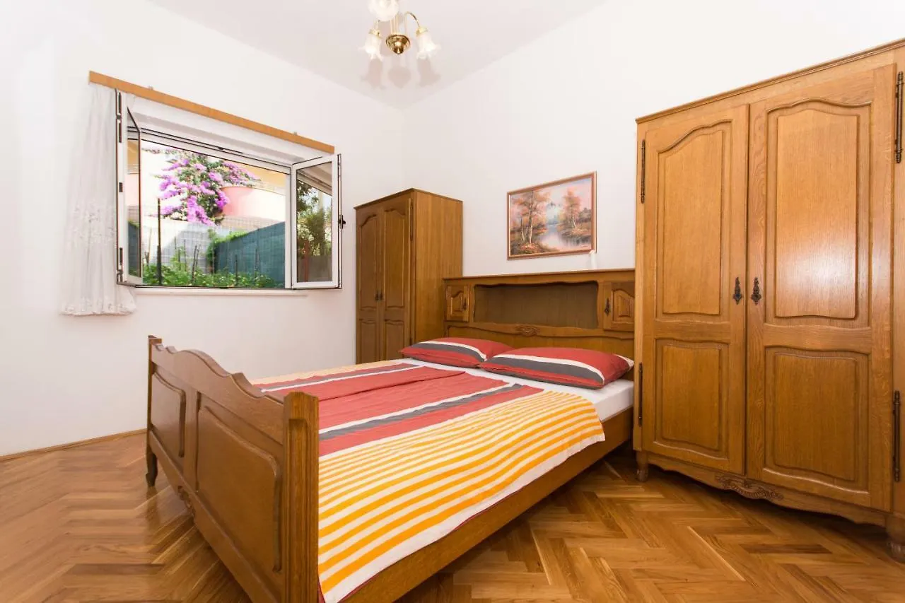 Apartment Villa Nella Bella Trogir