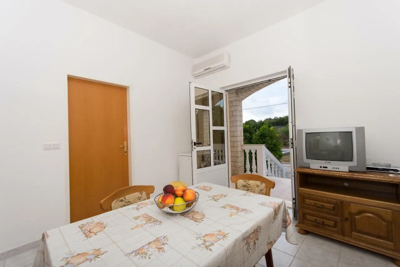 Apartment Villa Nella Bella Trogir Croatia