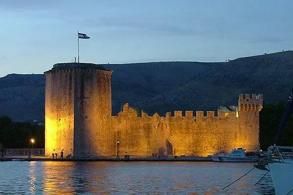Apartment Villa Nella Bella Trogir